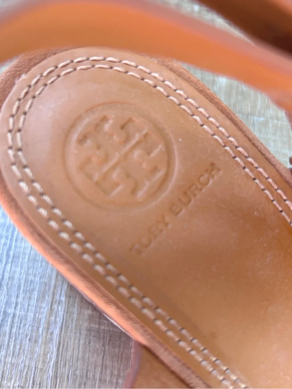 Tory Burch tory burch